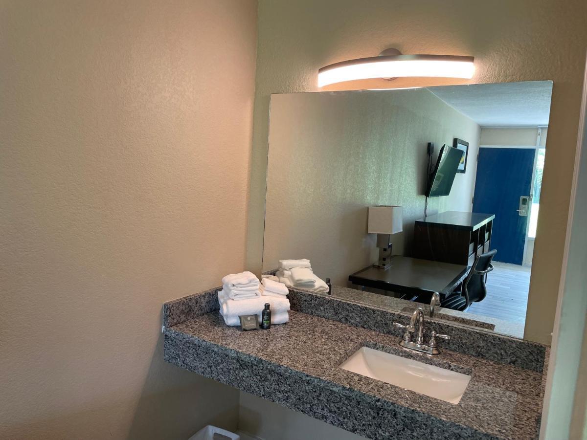 Econo Lodge Jennings エクステリア 写真